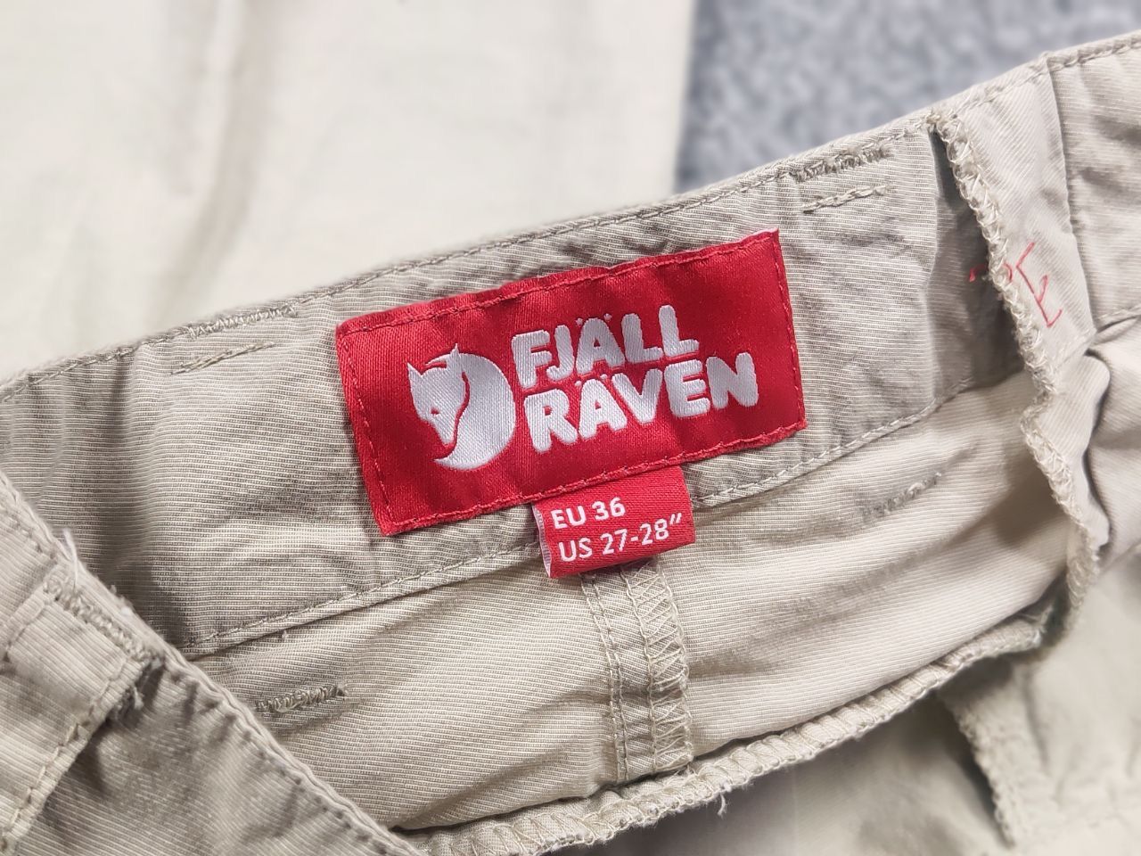 Fjallraven Fjallraven Karl Zip Off Cargo trouser com port pants beige Size US 30 / EU 46 - 16 Thumbnail