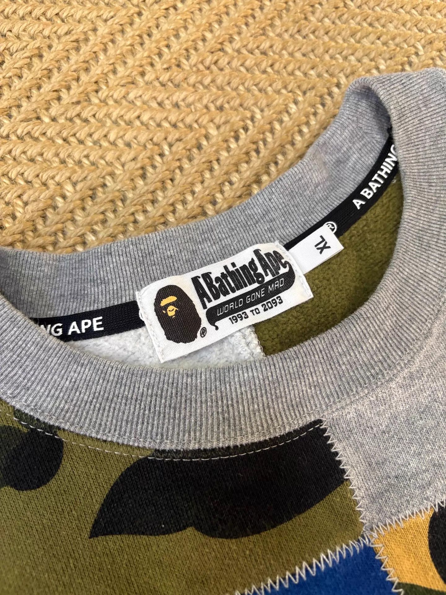 Bape BAPE Patchwork Camo Shark Hoodie XL New Size US XL / EU 56 / 4 - 4 Thumbnail