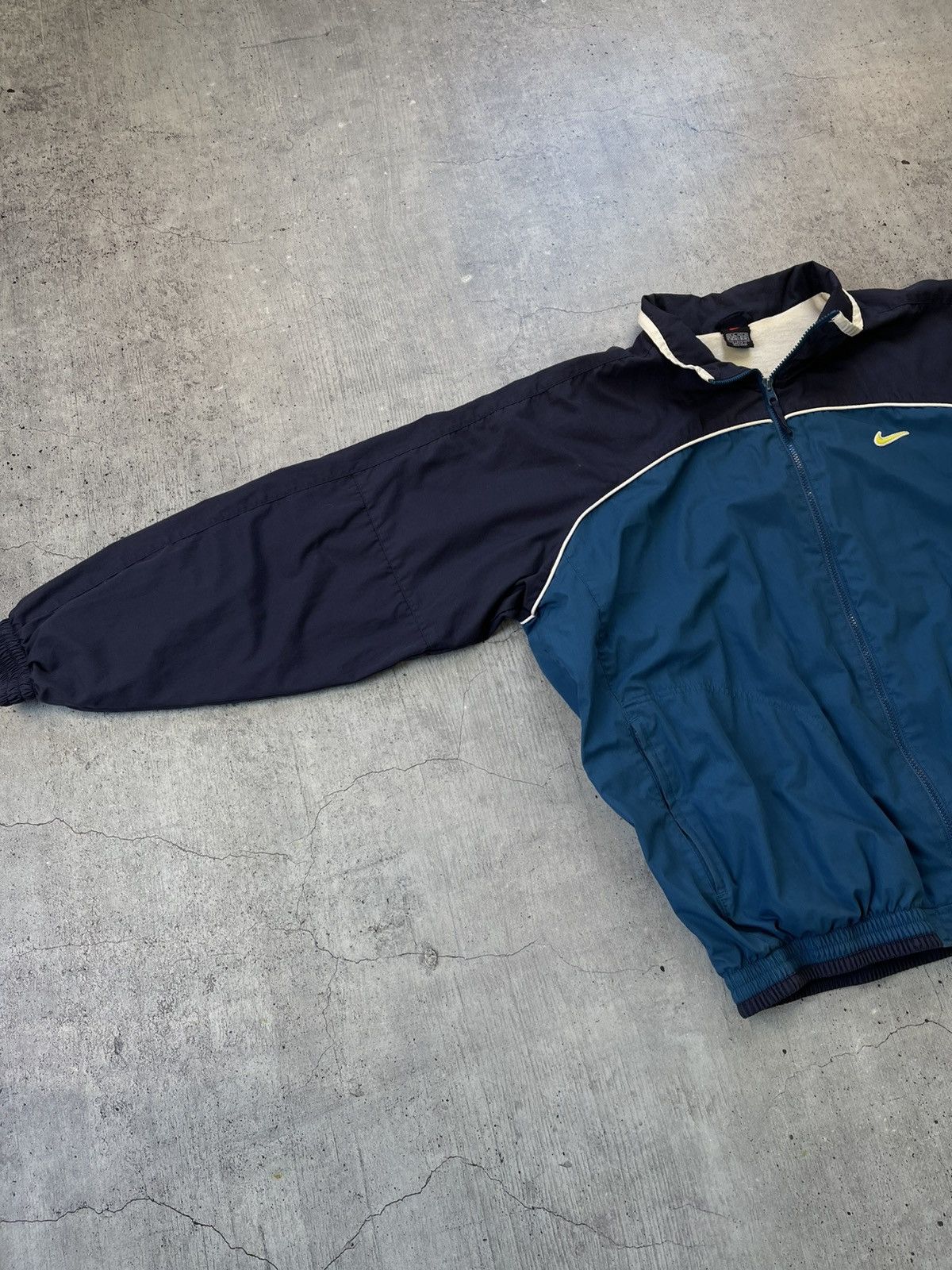 Nike NIKE VINTAGE JACKET Y2K DRILL STYLE SIZE XL Size US XL / EU 56 / 4 - 4 Thumbnail