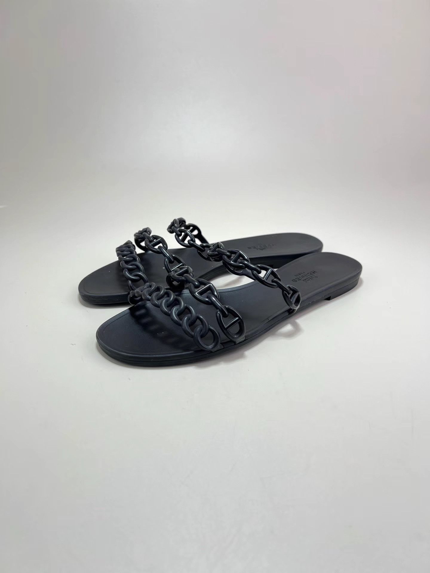 Hermes HERMES Black Chaine d'Ancre Chain Slide Sandals Size US 7 / IT 37 - 1 Thumbnail