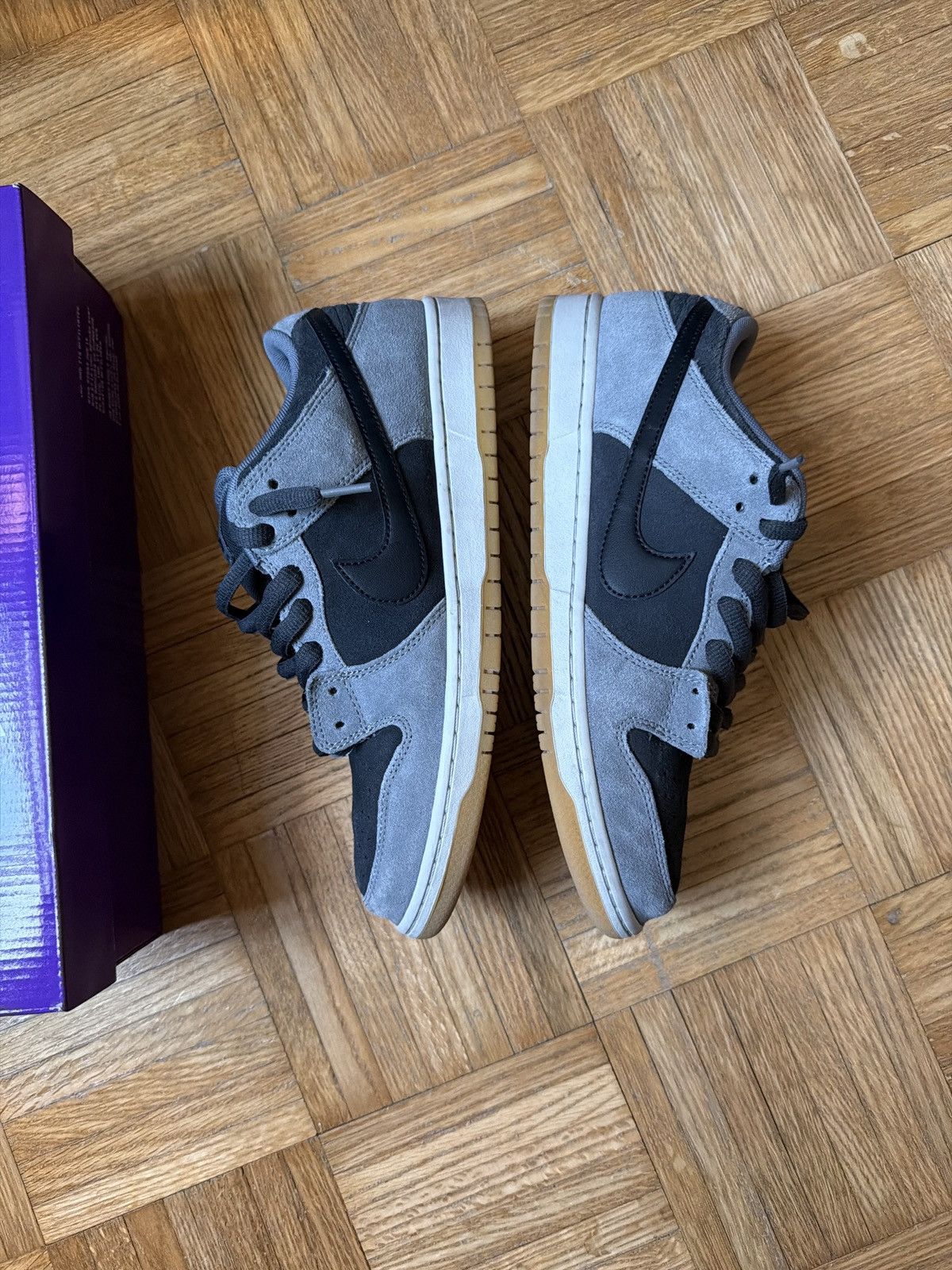 Nike SB Nike SB Dunk Low Dark Smoke Grey Size US 10.5 / EU 43-44 - 3 Thumbnail