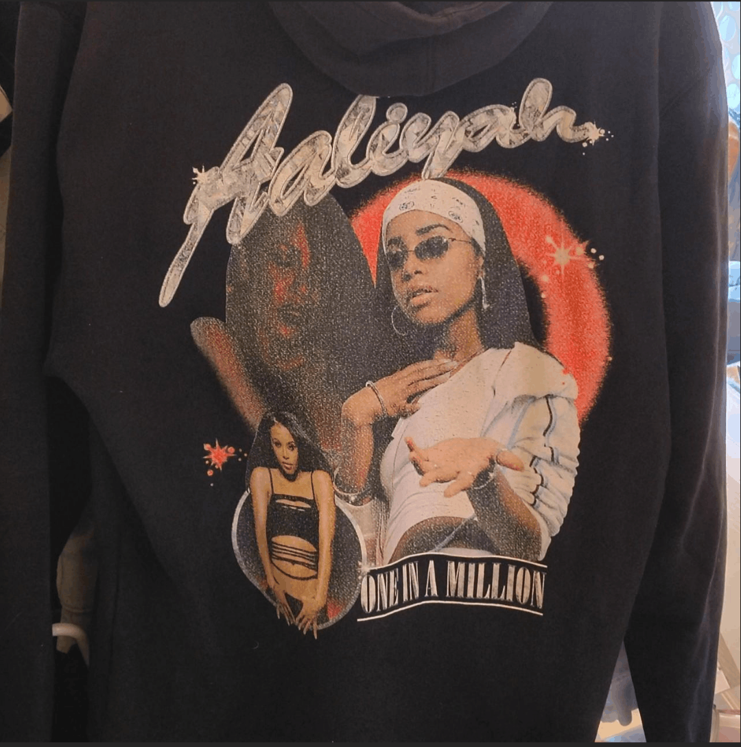 Aaliyah x Shoe Palace Hoodie XL