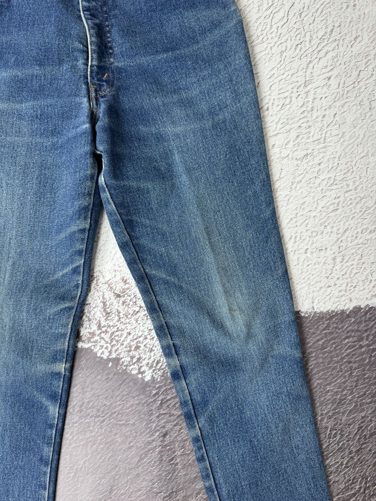 Levi's Levi’s Black Tag vintage 80 90s blue faded denim jeans pants Size 28" / US 6 / IT 42 - 6 Thumbnail