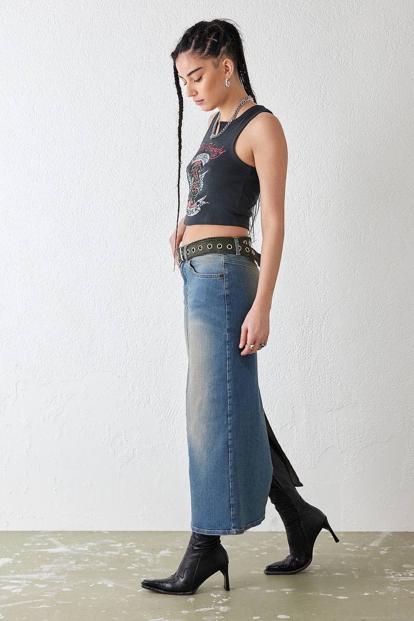 Ed Hardy × Urban Outfitters Ed Hardy x Urban Outfitters Y2K Women's Crop Top, Size XS Size XS / US 0-2 / IT 36-38 - 12 Thumbnail