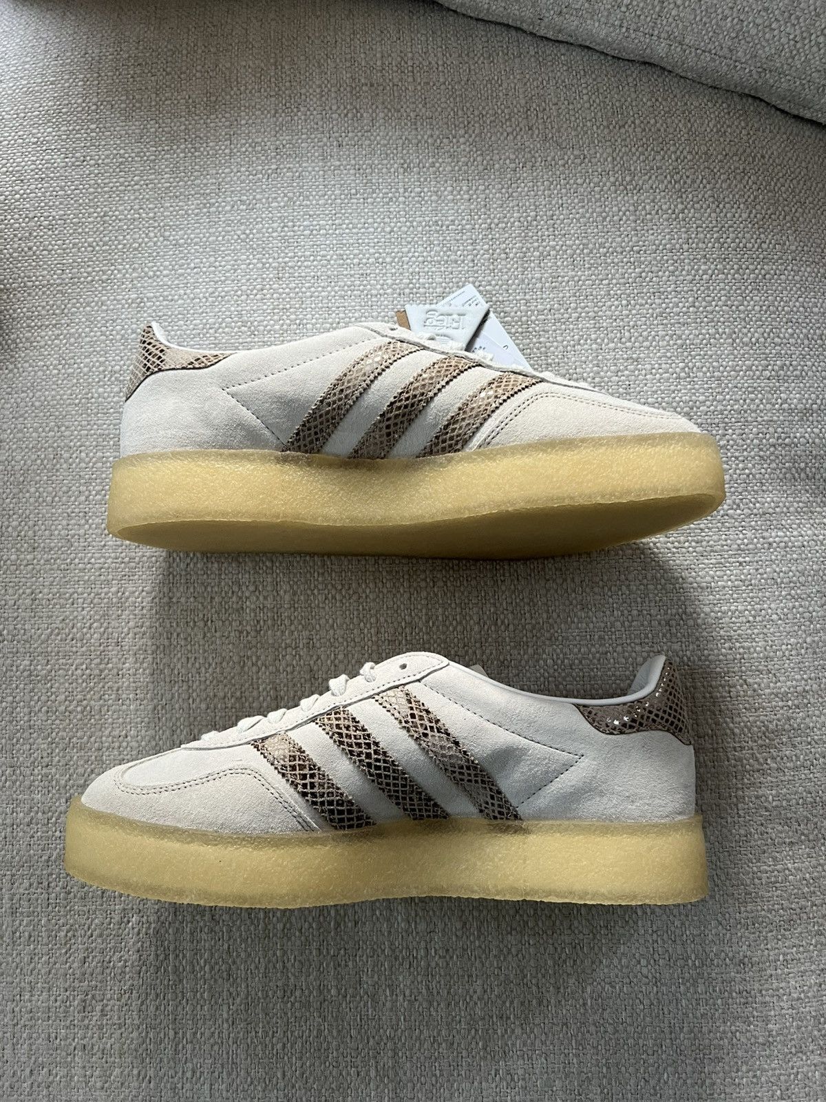 adidas gazelle silver green womens Adidas samba Clarks x Ronnie Fieg  ADICTILLAS2025