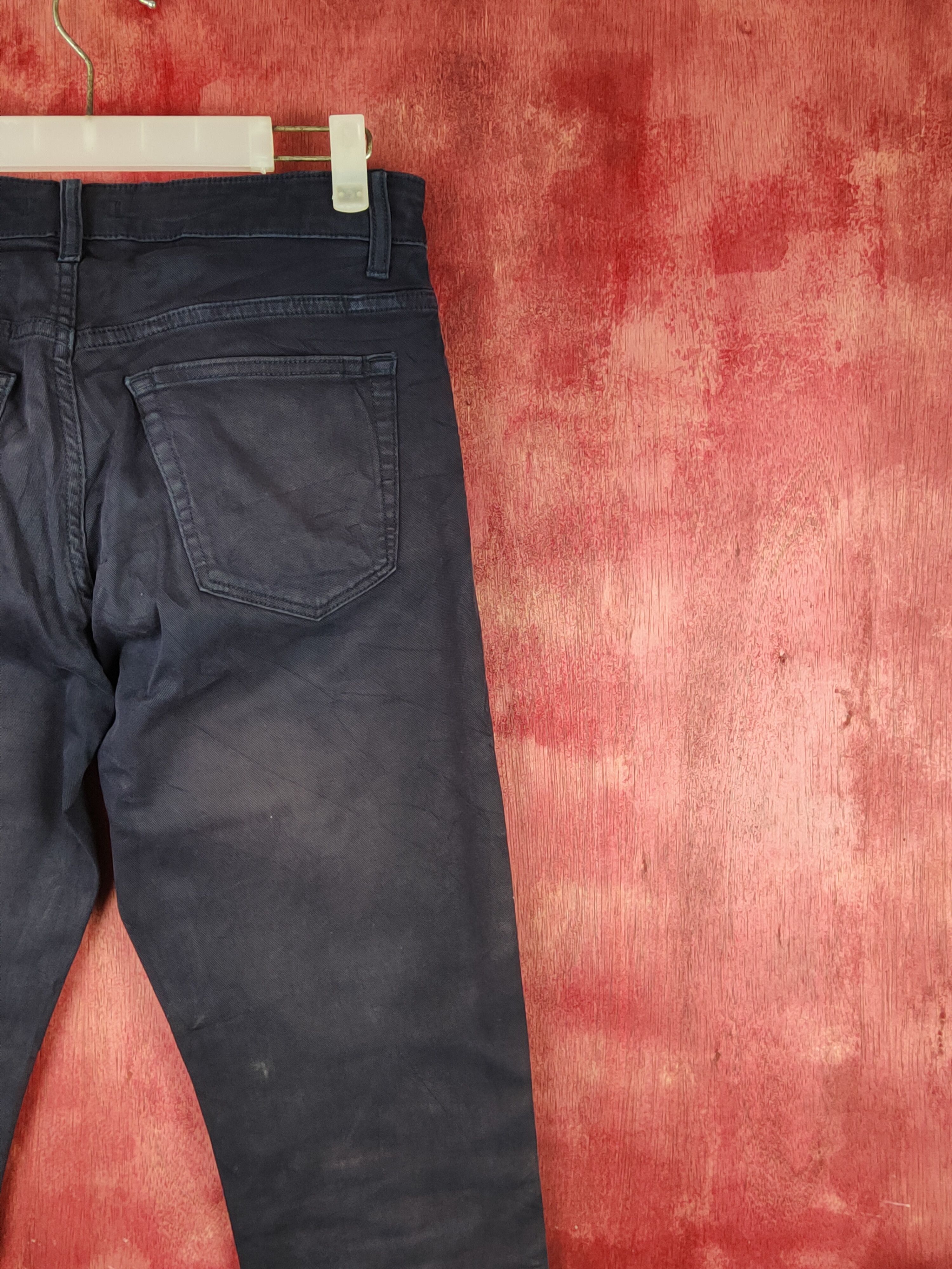 Japanese Brand Uniqlo Dark Blue faded Multipocket Soft Jeans #S1409 Size US 29 - 10 Thumbnail
