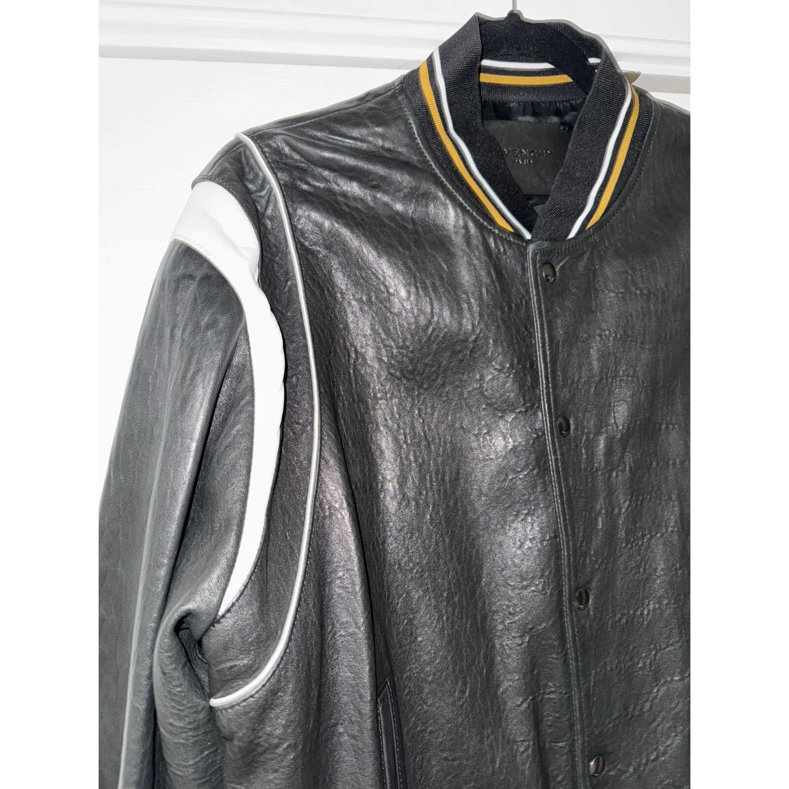 Givenchy Givenchy Leather Monogram Varsity Bomber Blouson Jacket 50 Size US M / EU 48-50 / 2 - 8 Thumbnail