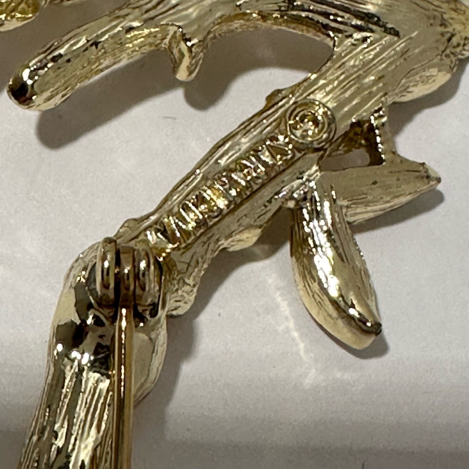 Vintage Sarah Coventry Brooch LETTER M Bamboo Twig Vintage Initial M Size ONE SIZE - 5 Thumbnail