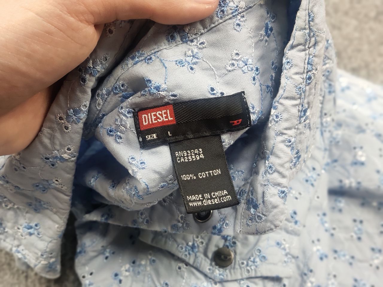 Diesel Vintage Diesel shirt Long sleeve embroidered flowers Y2k Size L / US 10 / IT 46 - 12 Thumbnail