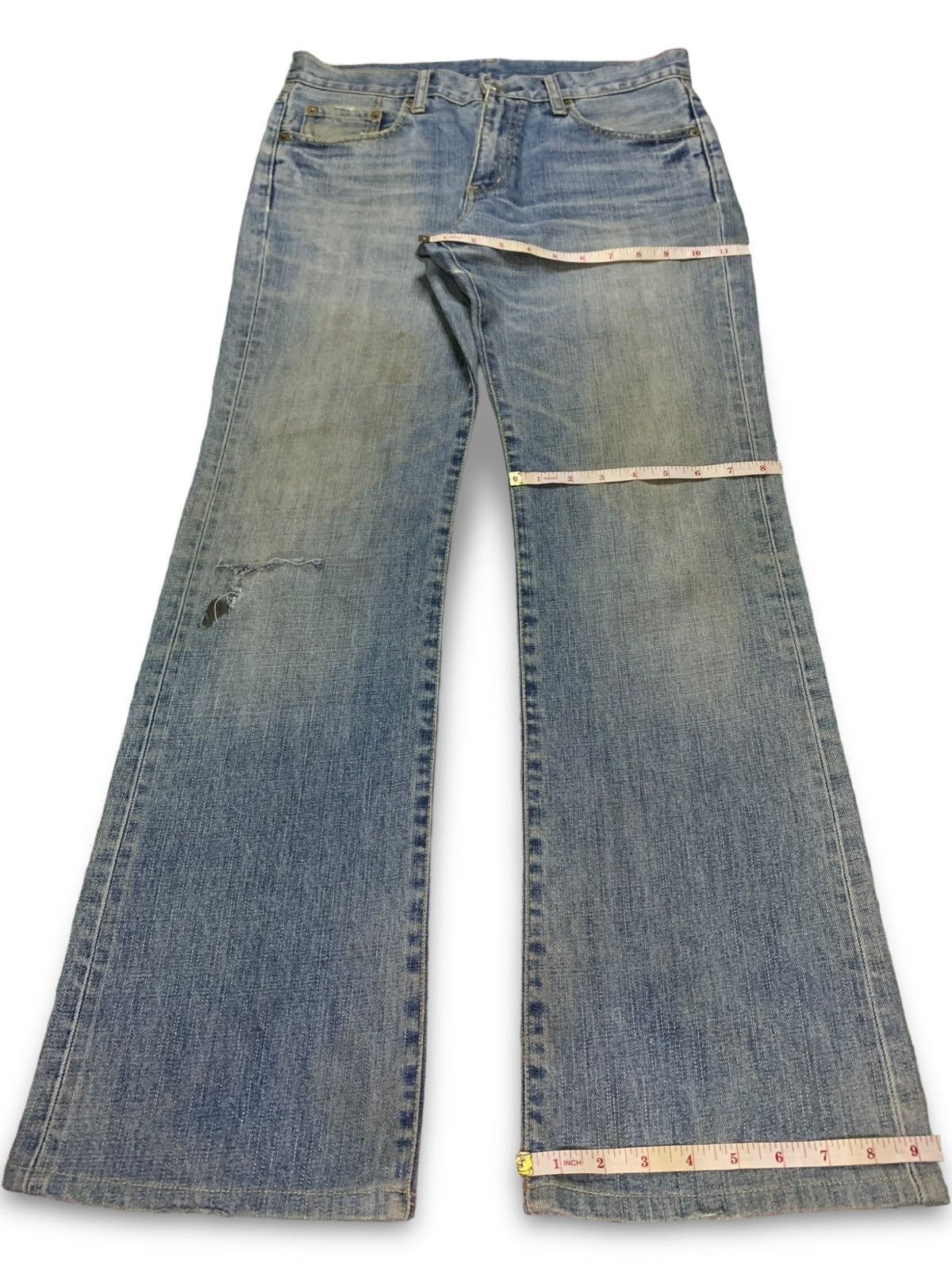 Japanese Brand × Uniqlo Vintage Japanese Uniqlo Blue Wash Distressed Flare Jeans Size US 33 - 13 Thumbnail