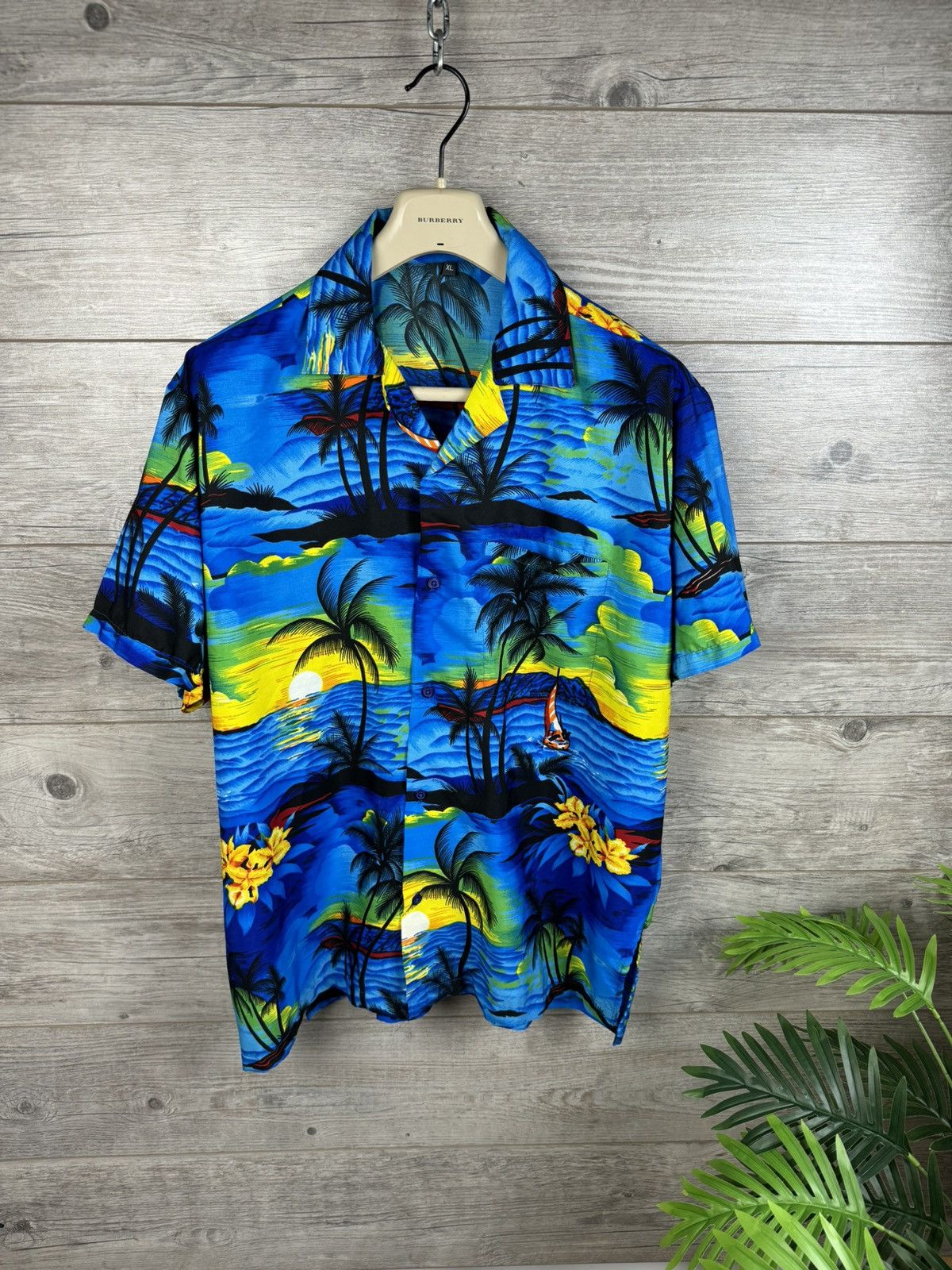 Vintage Vintage Hawaiian Shirt 90s style dries van noten size XL Size US XL / EU 56 / 4 - 1 Thumbnail