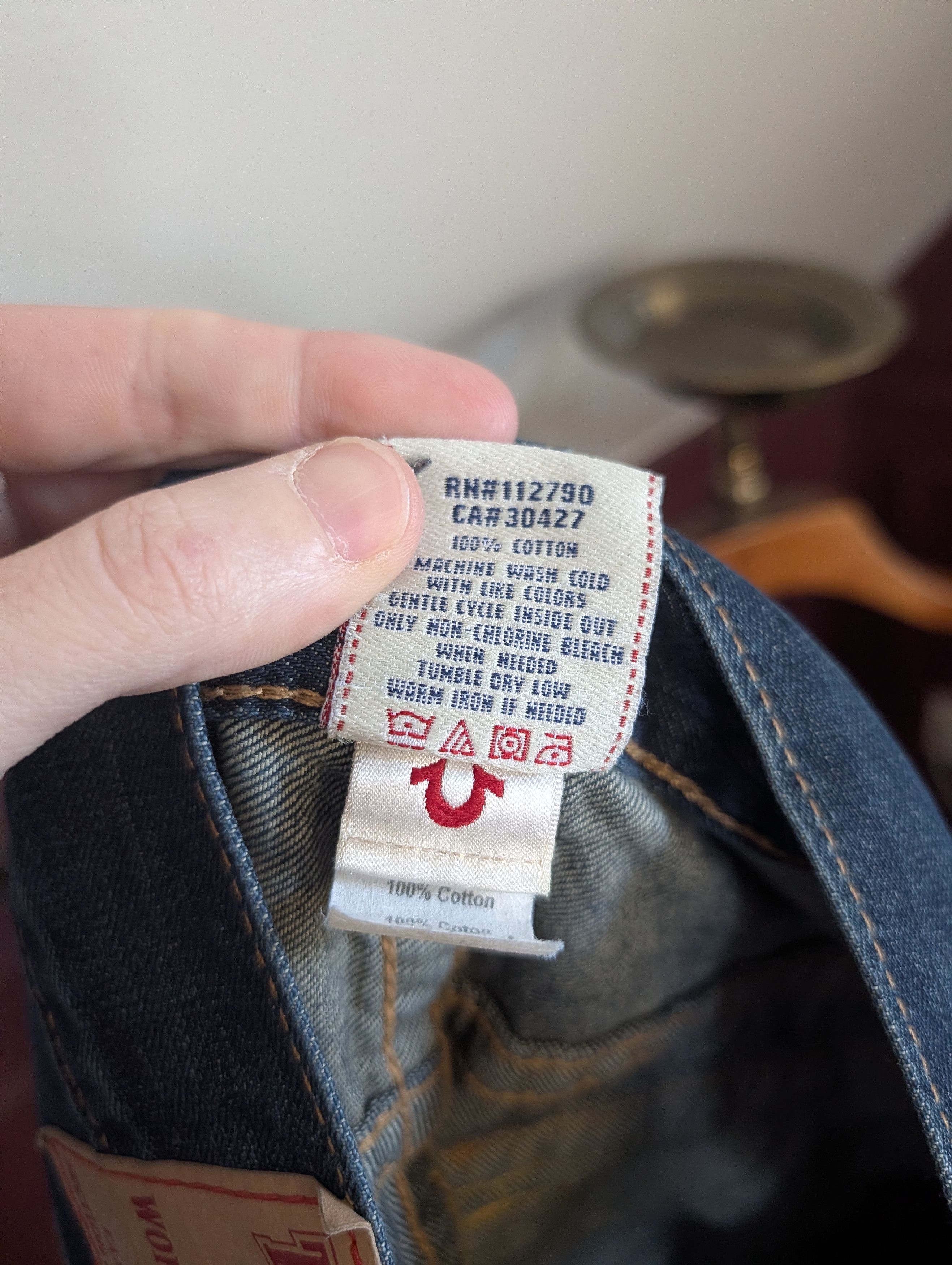 True Religion Vintage MiUSA cutoff blue denim jean shorts raw Size US 37 - 13 Thumbnail