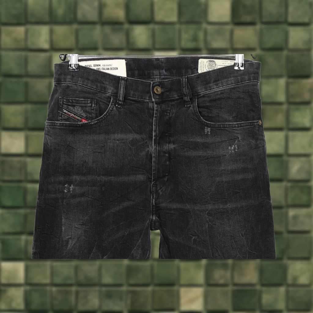 Diesel DIESEL D-EETAR 069DV Jeans Men W31 L34 Stretch Tapered Distressed Grey 5-Pocket Denim Slim Regular Vintage No Size US 31 - 1 Thumbnail