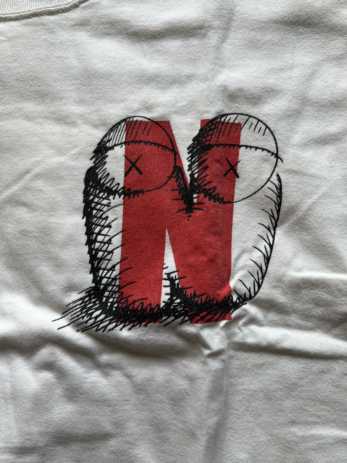 Original Fake Neighborhood X Kaws Original Fake Cross Logo T-shirt 2010ss Size US M / EU 48-50 / 2 - 5 Thumbnail