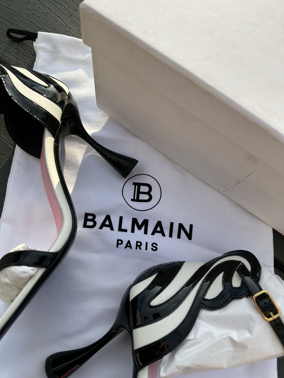 Balmain Balmain Eden 95MM Colorblocked Patent Leather Sandals Size 7 Size US 7 / IT 37 - 9 Thumbnail