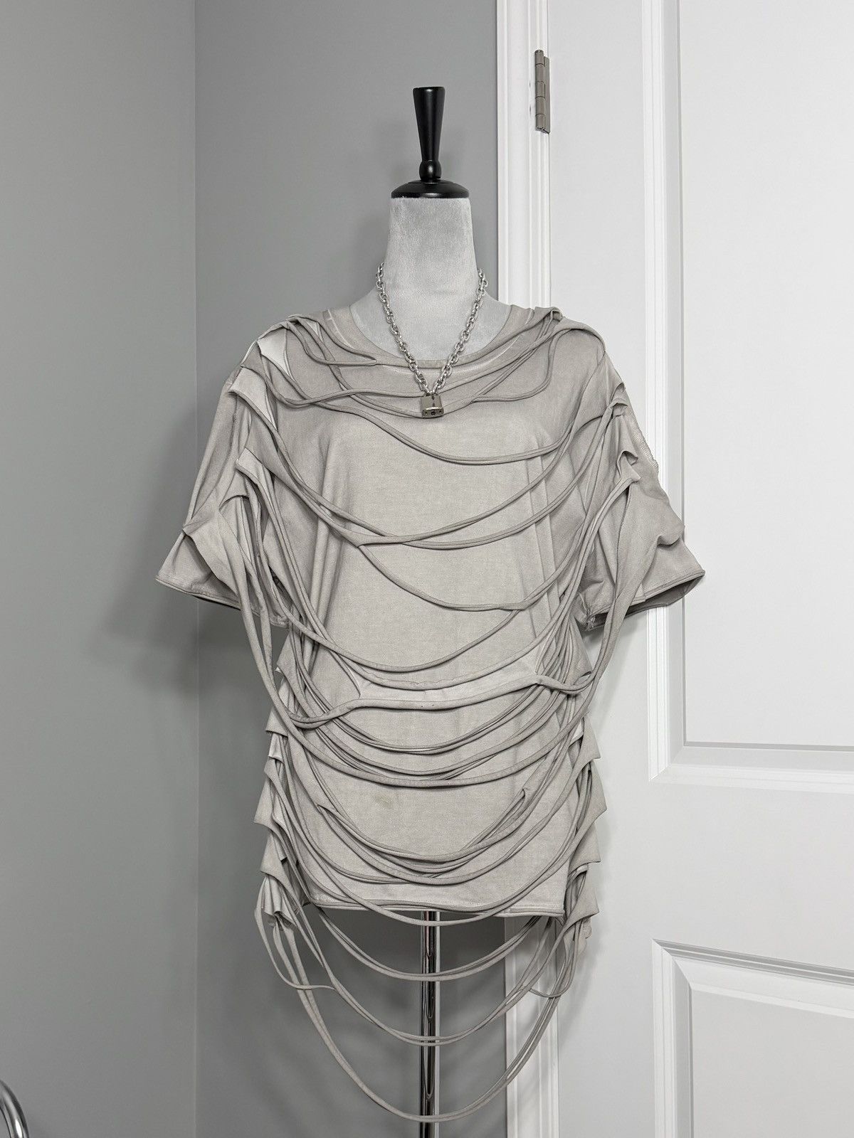 Dolls Kill Darker Wavs Echo Unisex Grey Distressed Layered T-Shirt Size M / US 6-8 / IT 42-44 - 1 Thumbnail