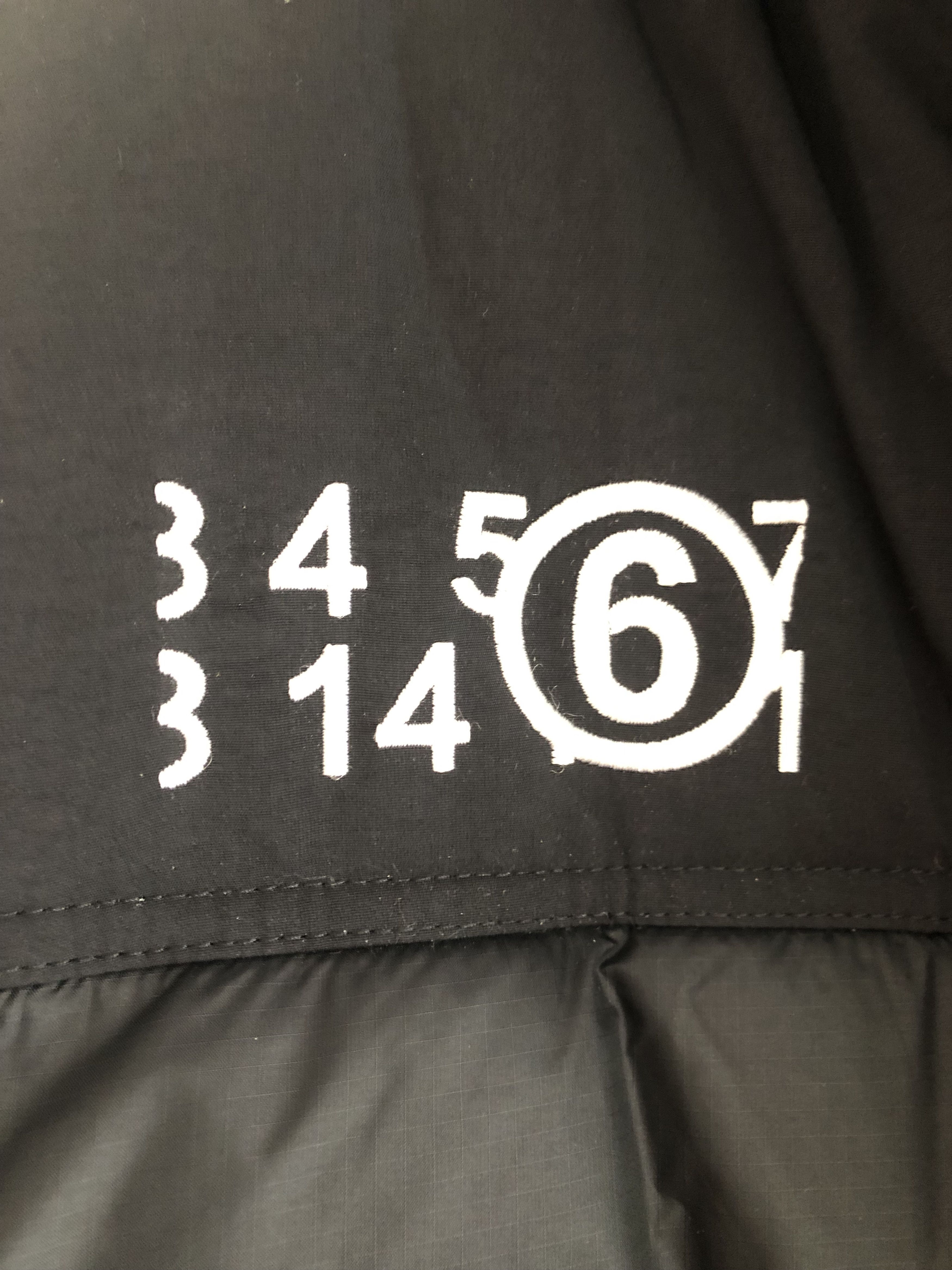 Maison Margiela The North Face x MM6 700 Puffer Size XS / US 0-2 / IT 36-38 - 5 Thumbnail