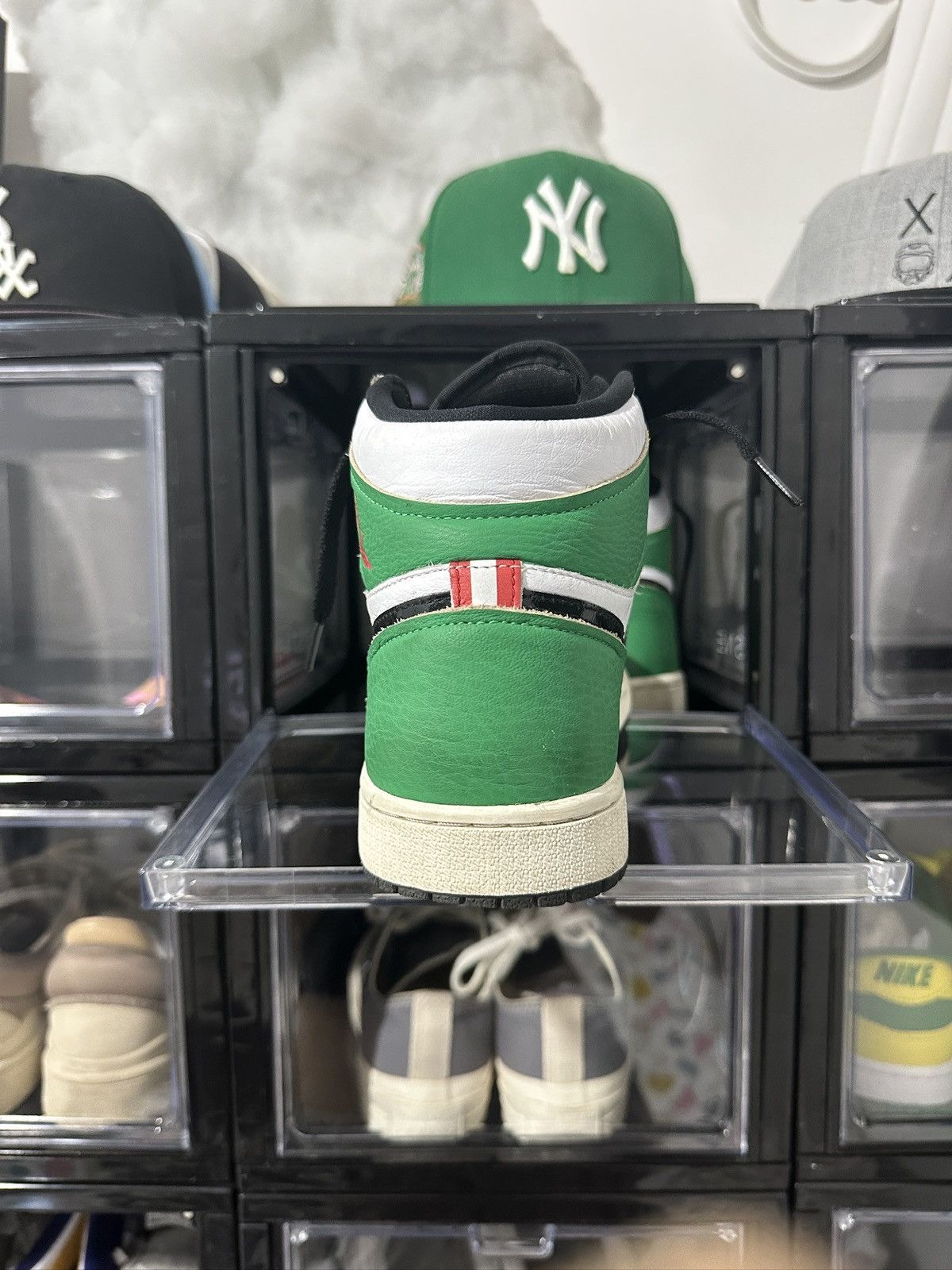 Jordan Brand Jordan 1 lucky green Size US 7 / EU 40 - 4 Thumbnail