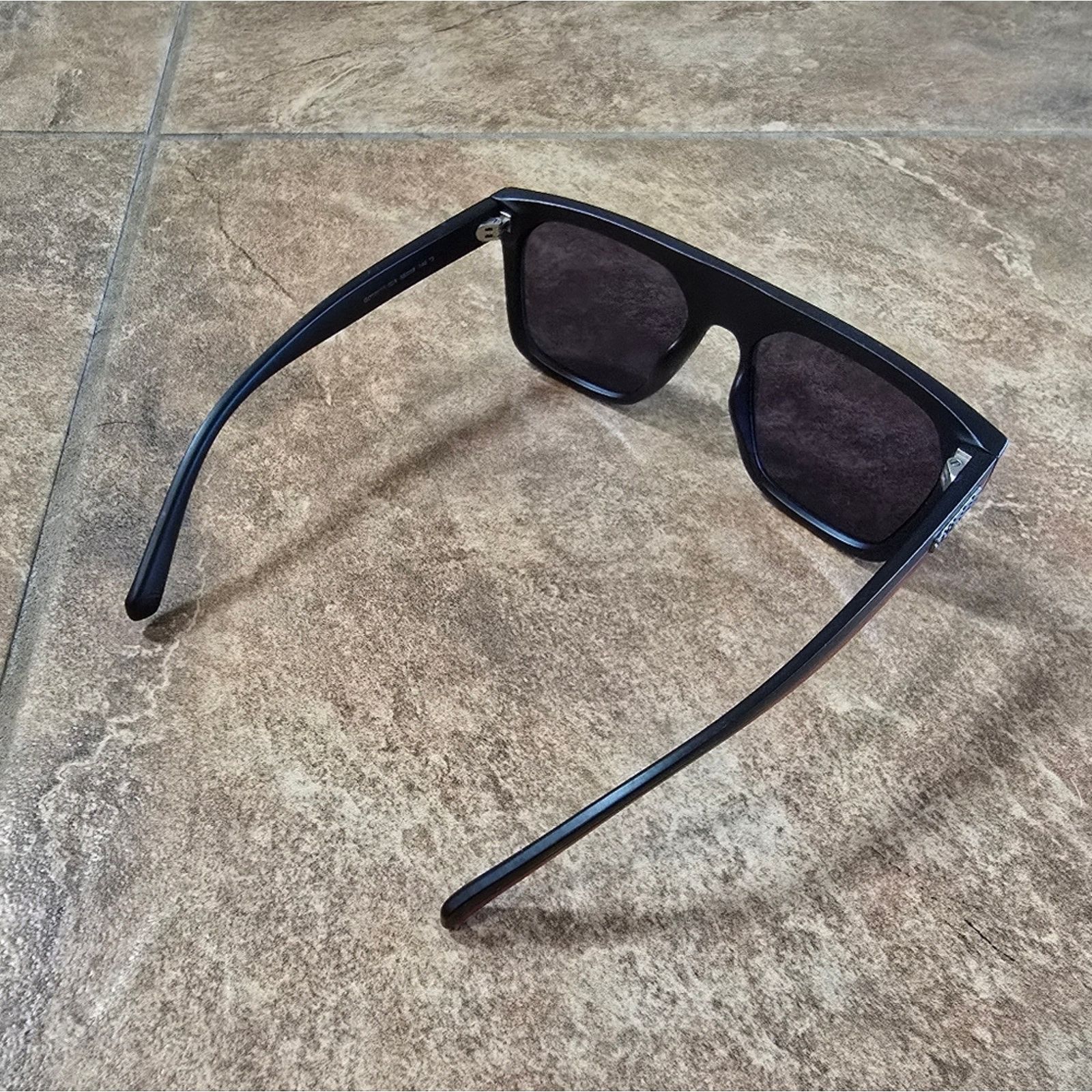 Guess Black Red | GUESS | Squared Sunglasses w/Cover Size ONE SIZE - 2 Thumbnail