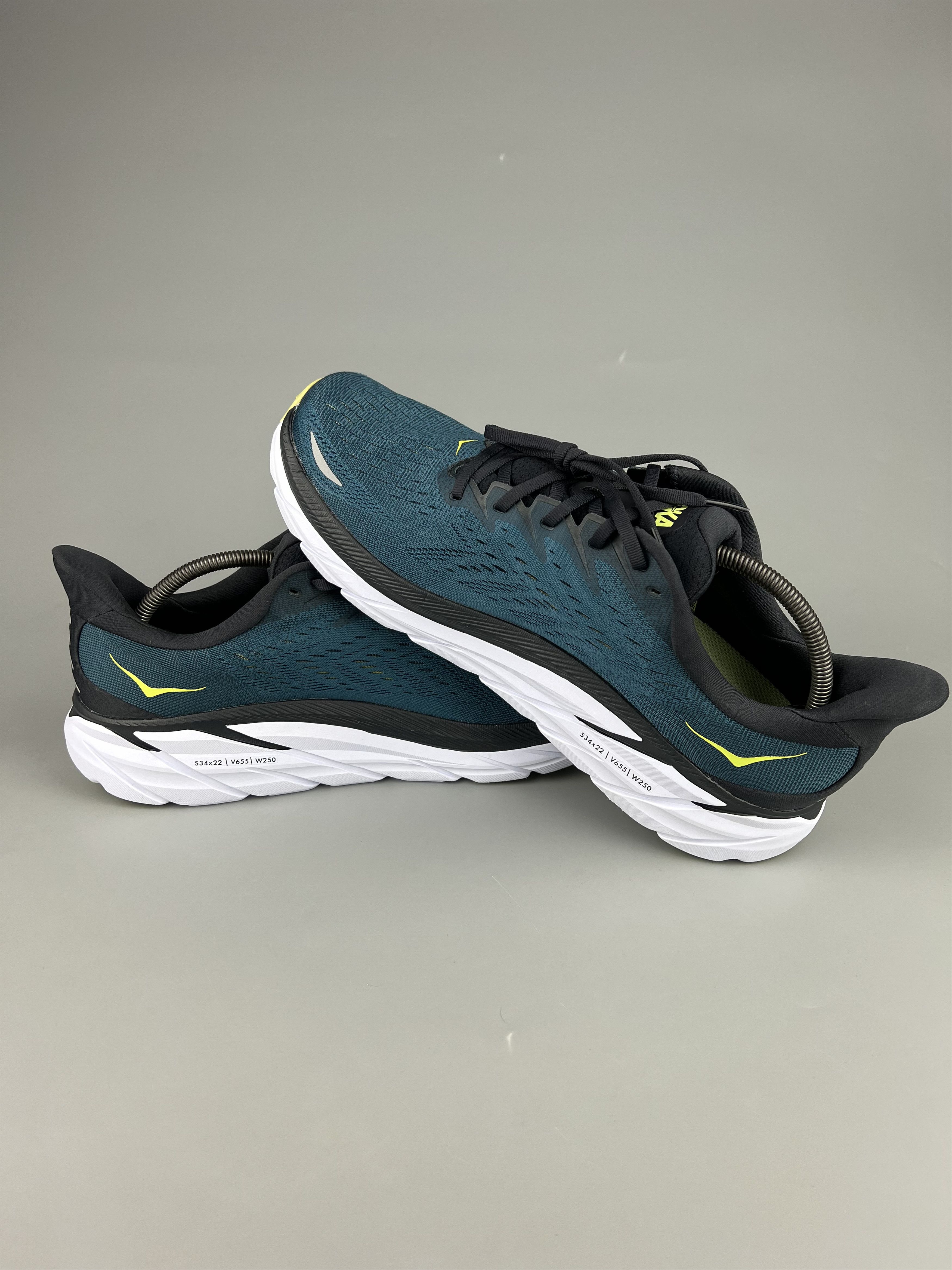 Hoka Hoka One One Clifton 8 Wide Running Shoes Walking Gym Size US 12.5 / EU 45-46 - 5 Thumbnail