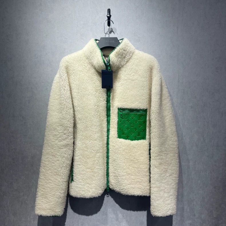 Louis Vuitton LOUIS VUITTON One-piece zip-up jacket with logo print pocke Size US L / EU 52-54 / 3 - 1 Thumbnail
