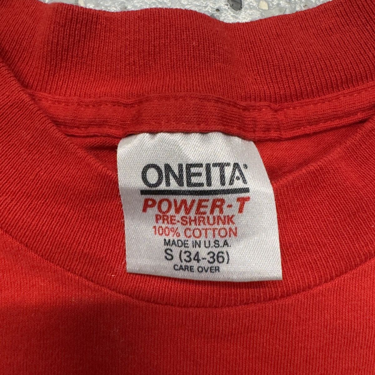 Vintage Vintage 90s Oneita Space Center Houston Graphic Shirt Red S Size US S / EU 44-46 / 1 - 7 Thumbnail