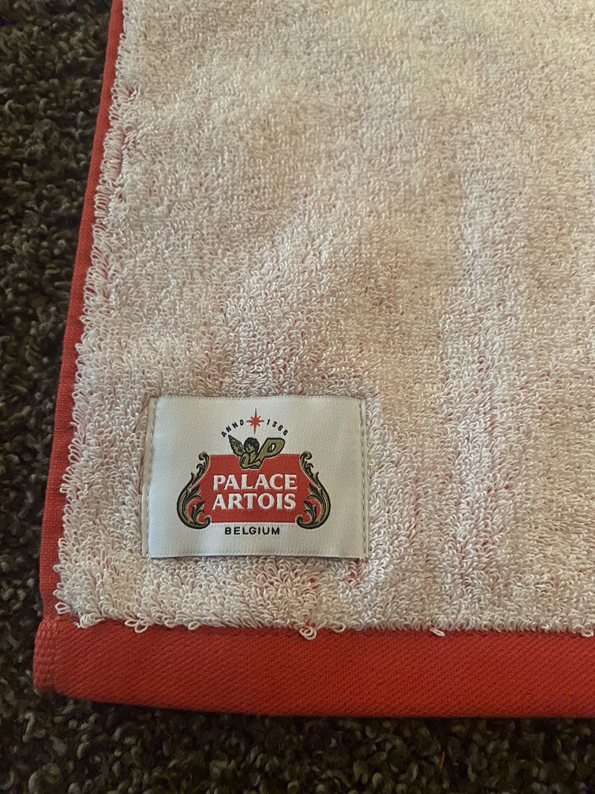 Palace palace artois towel Size ONE SIZE - 3 Thumbnail
