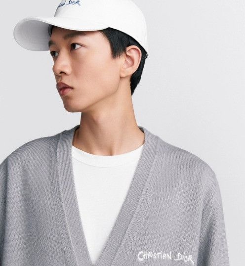 Dior o1w1db11025 443M204 Tag Cardigan in Grey Size US S / EU 44-46 / 1 - 7 Thumbnail