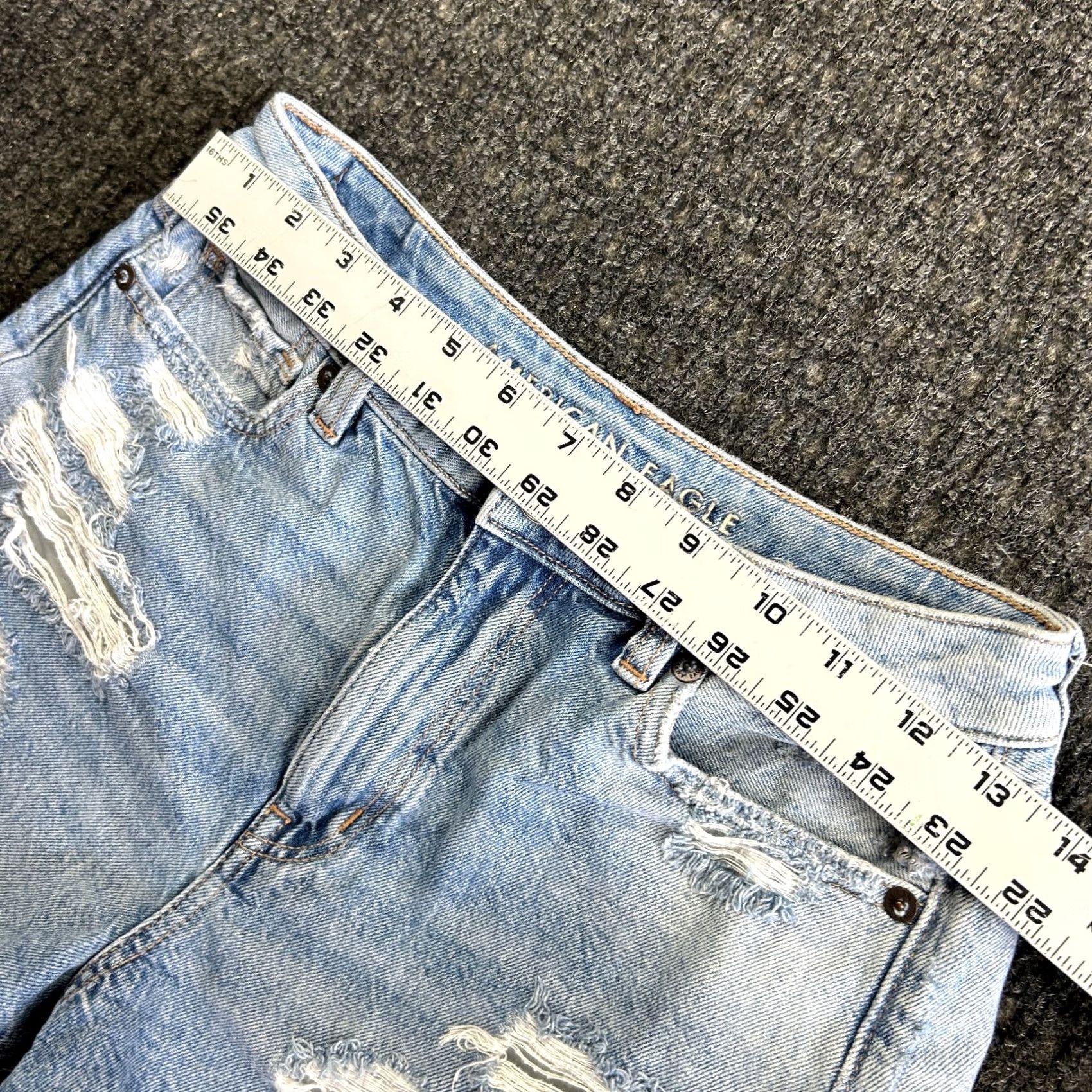 American Eagle Outfitters American Eagle Outfitters Women’s Jeans Shorts 0 Distressed Denim Cut-Off Fringe 2” Blue Pocket 5-Pocket Logo Vintage No 26W Size 25" / US 0 / IT 36 - 5 Thumbnail