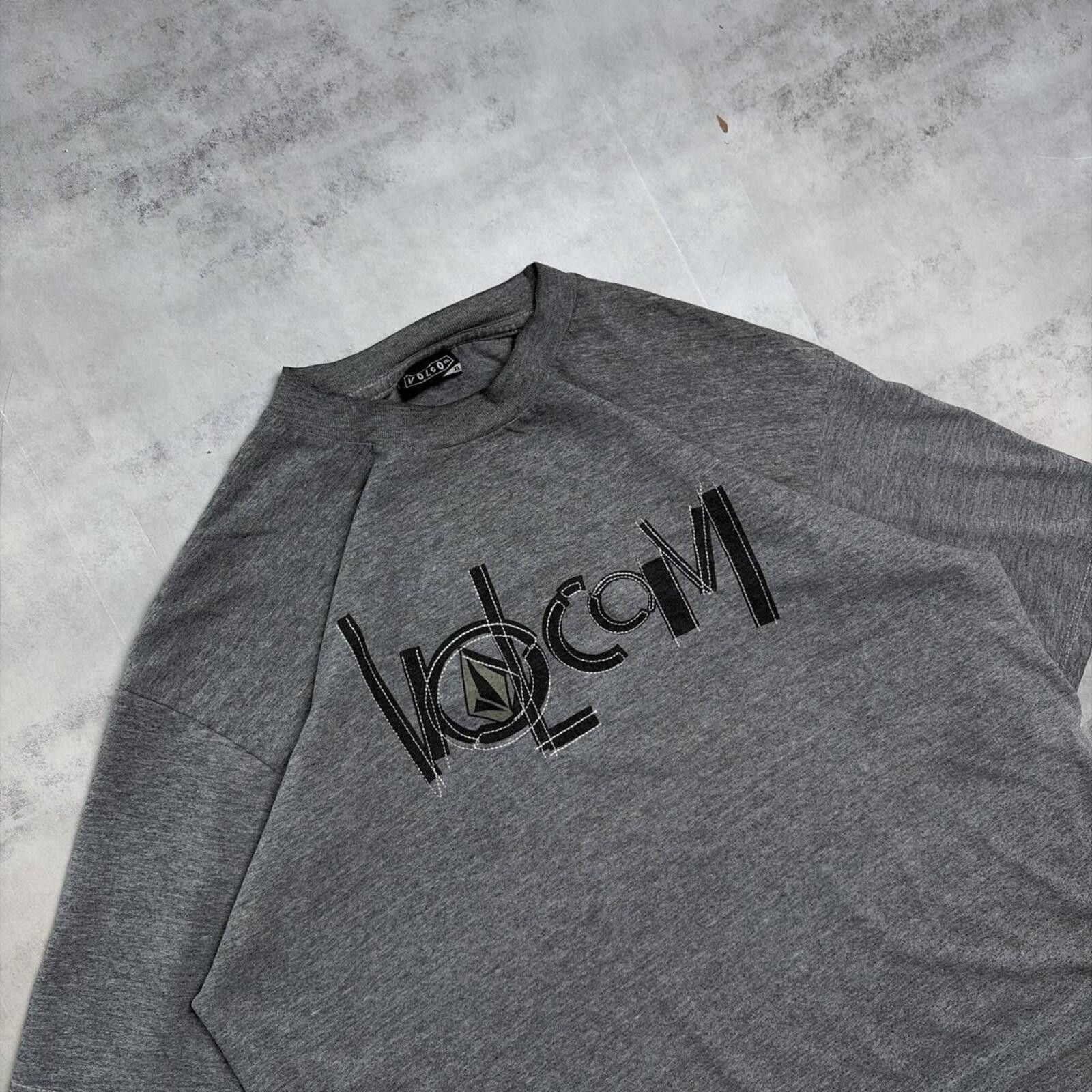 Volcom Y2K Grey Volcom Grunge Skater Gothic T-Shirt Size US XL / EU 56 / 4 - 5 Thumbnail