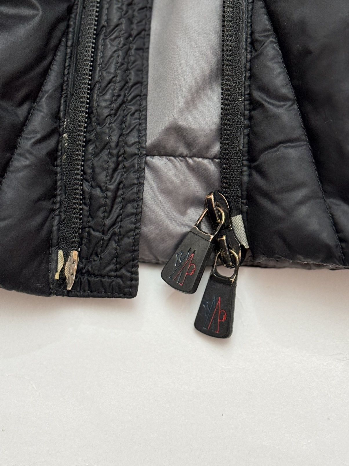 Moncler Grenoble KANGRI down jacket Size US L / EU 52-54 / 3 - 13 Thumbnail