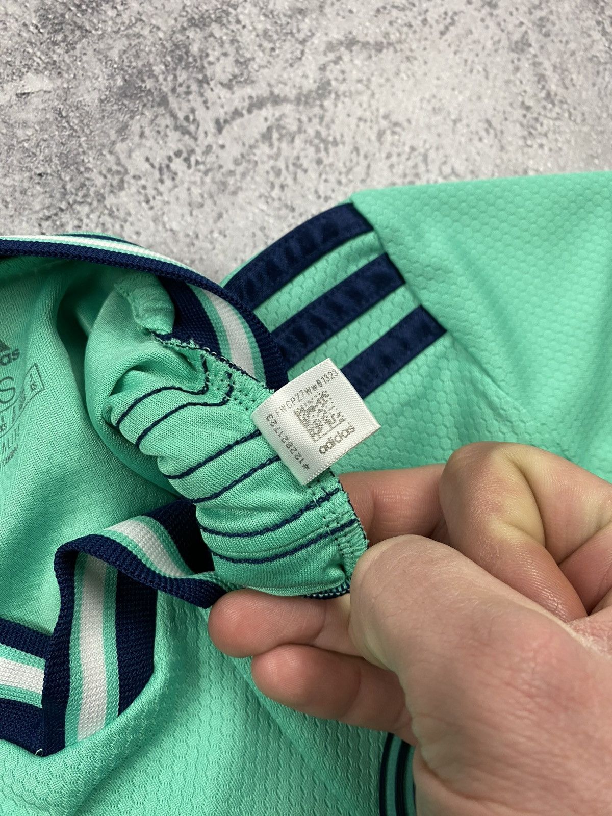Adidas Adidas Real Madrid 2019-20 Home Football Shirt Soccer Jersey Size US XS / EU 42 / 0 - 8 Thumbnail