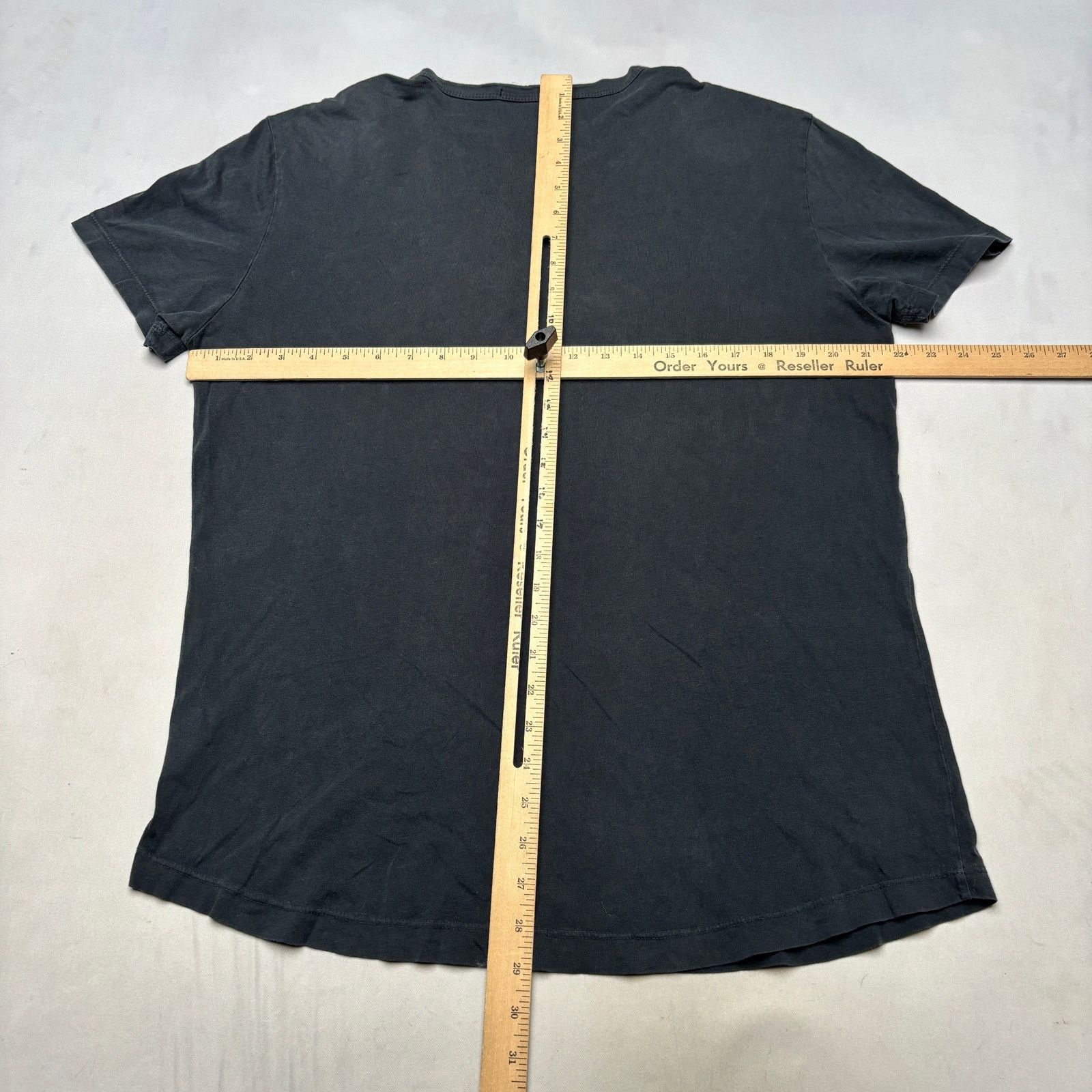 Buck Mason Buck Mason Slub Curved Hem T Shirt Men's Large Quiet Luxury Size US L / EU 52-54 / 3 - 3 Thumbnail