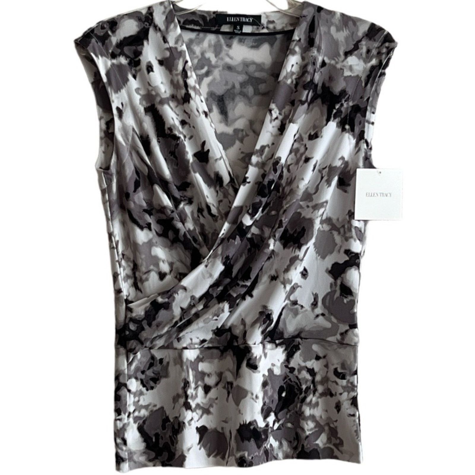 Other Ellen Tracy Whit Black Sleeveless Faux Wrap Top, S Size S / US 4 / IT 40 - 1 Thumbnail