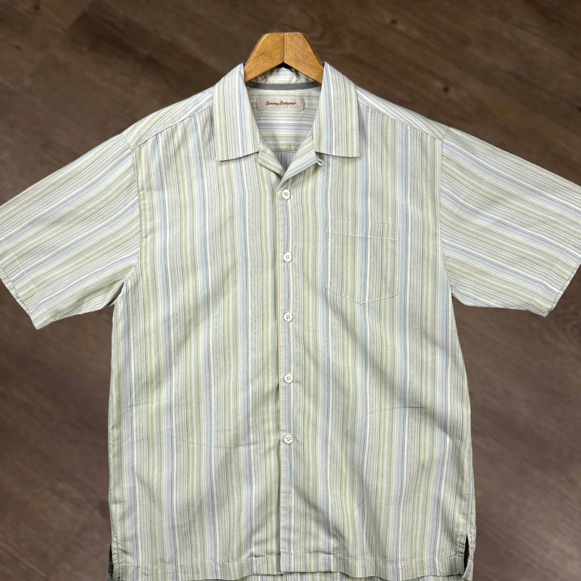 Tommy Bahama Tommy Bahama Silk Shirt Button Up Mens Medium Green Stripes Short Sleeve Casual Size US M / EU 48-50 / 2 - 1 Thumbnail
