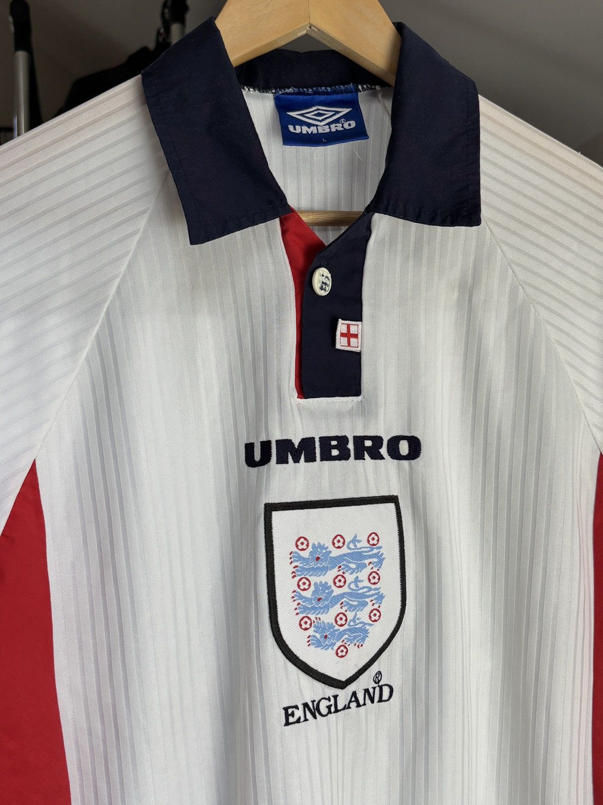 Umbro Vintage Umbro England 1998 World Cup Soccer Football Jersey Size US L / EU 52-54 / 3 - 3 Thumbnail