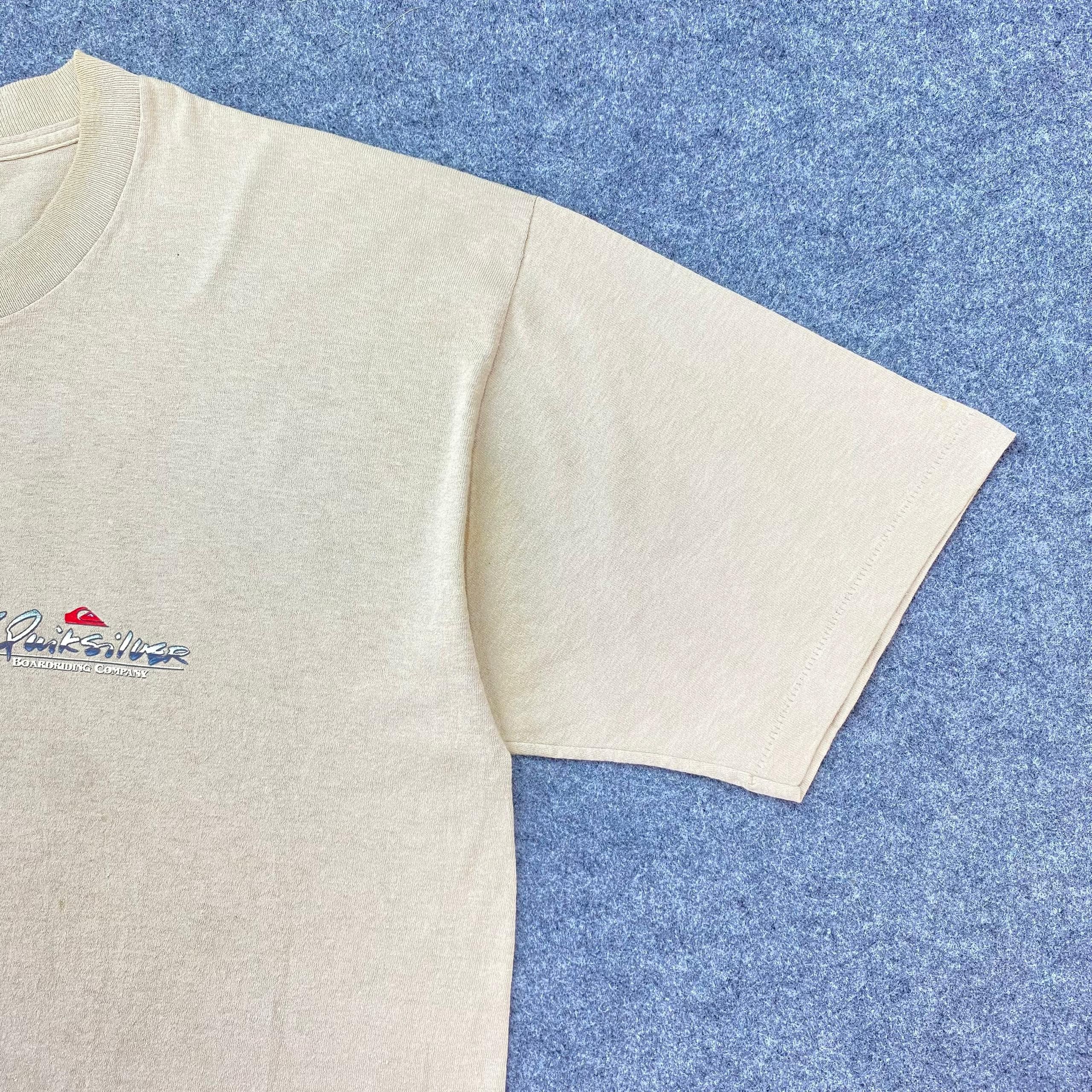 Vintage Vintage 90s Quicksilver Boardriding Company Tshirt Size US L / EU 52-54 / 3 - 10 Thumbnail