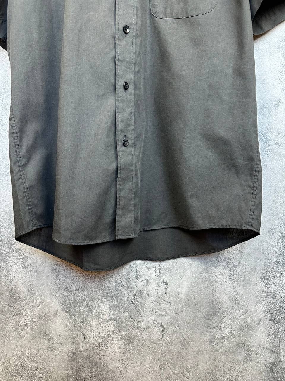 Giorgio Armani Giorgio Armani Italy Black SS Button-Up Shirt Minimalist Size US L / EU 52-54 / 3 - 6 Thumbnail