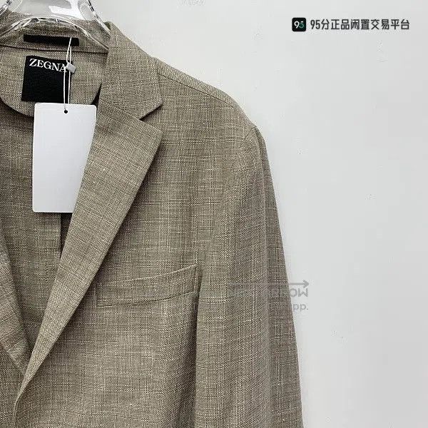 Ermenegildo Zegna Zegna Men's Classic Lapel Single. Size US M / EU 48-50 / 2 - 3 Thumbnail