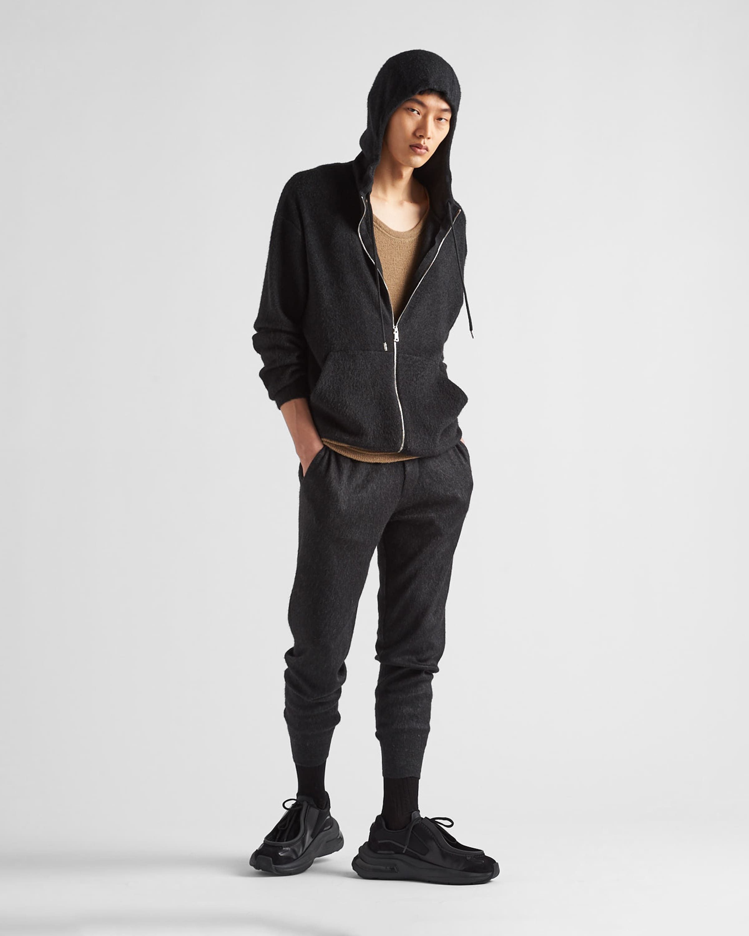 Prada o1bcso1str1025 Cashmere And Silk Knit Pants in Black Size US 36 / EU 52 - 3 Thumbnail