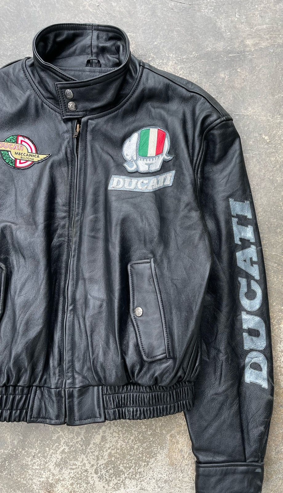 Ducati × Kadoya 🔥RARE🔥 DUCATI ITALY BY KADOYA GENUINE LEATHER RAIDER JACKET Size US M / EU 48-50 / 2 - 12 Thumbnail