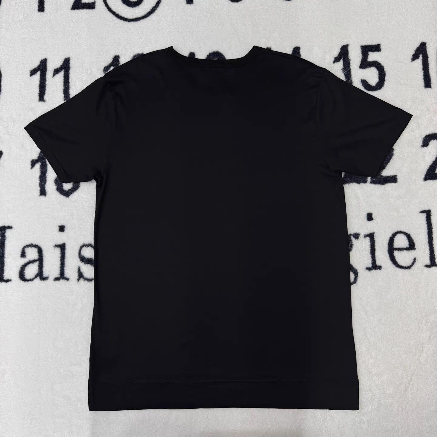roarguns Roar Gun Black ShortSleeve with Double Gun Rhinestones Q10 Size US M / EU 48-50 / 2 - 4 Thumbnail