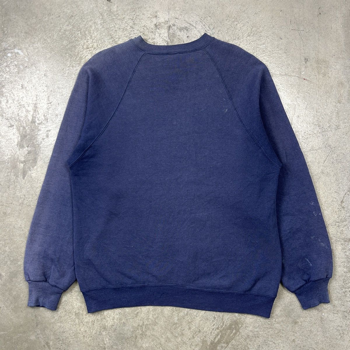 Vintage 1980s Trashed Russell Sweatshirt Size US L / EU 52-54 / 3 - 15 Thumbnail