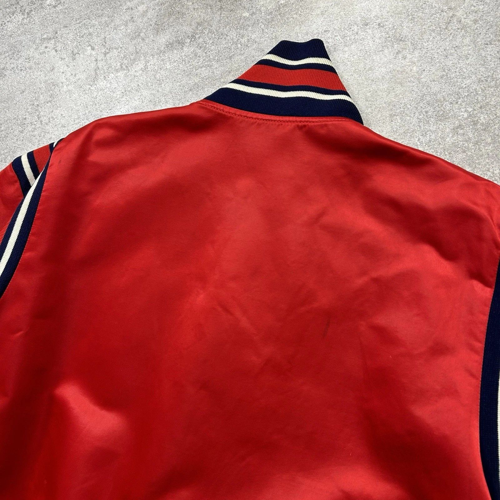 MLB × Vintage RARE CLEVELAND INDIANS SCOTT AND COMPANY SATIN JACKET RED Size US M / EU 48-50 / 2 - 6 Thumbnail