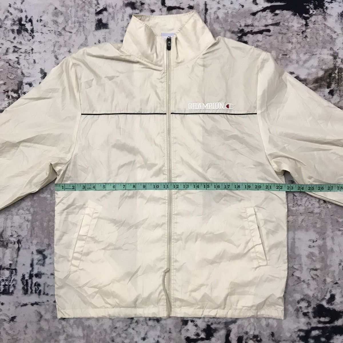 Champion × Vintage Vintage Champion Authentic Athletic Apparel Windbreaker Size US M / EU 48-50 / 2 - 15 Thumbnail