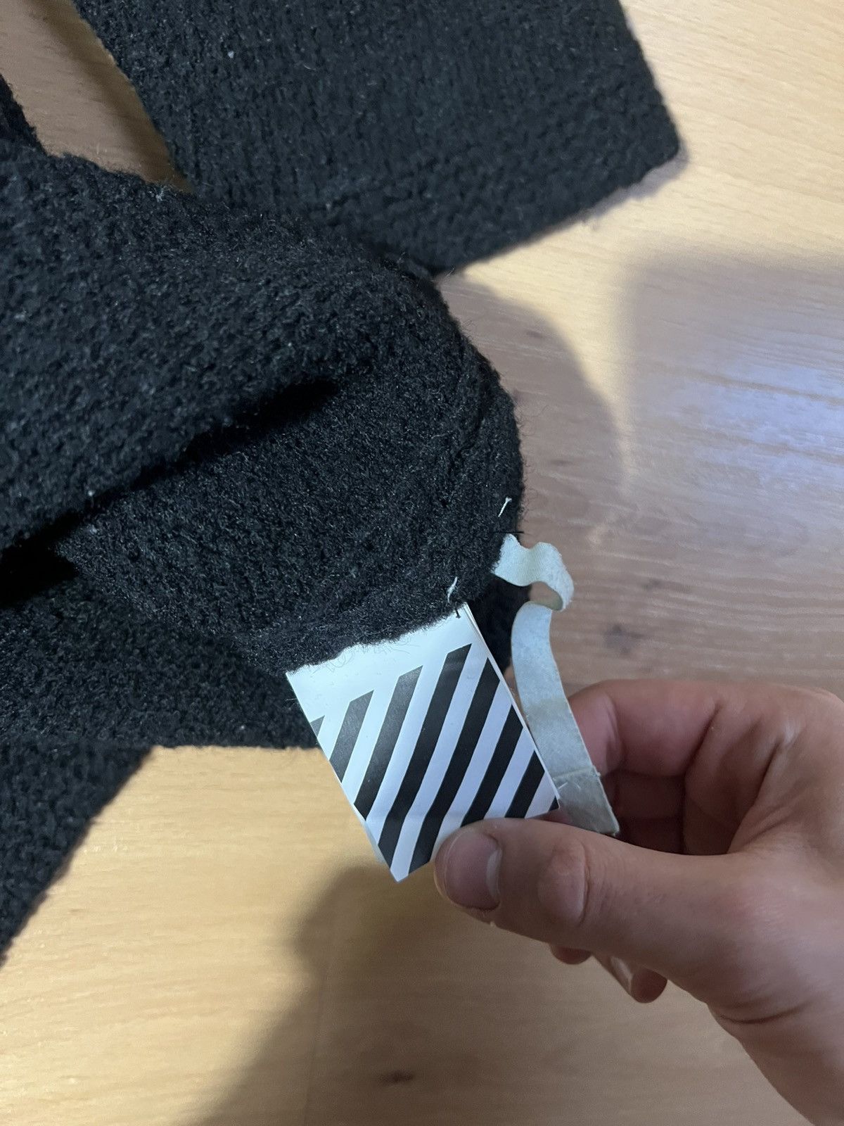 Off-White Off-White “OW” Knit Sweater Size US L / EU 52-54 / 3 - 5 Thumbnail