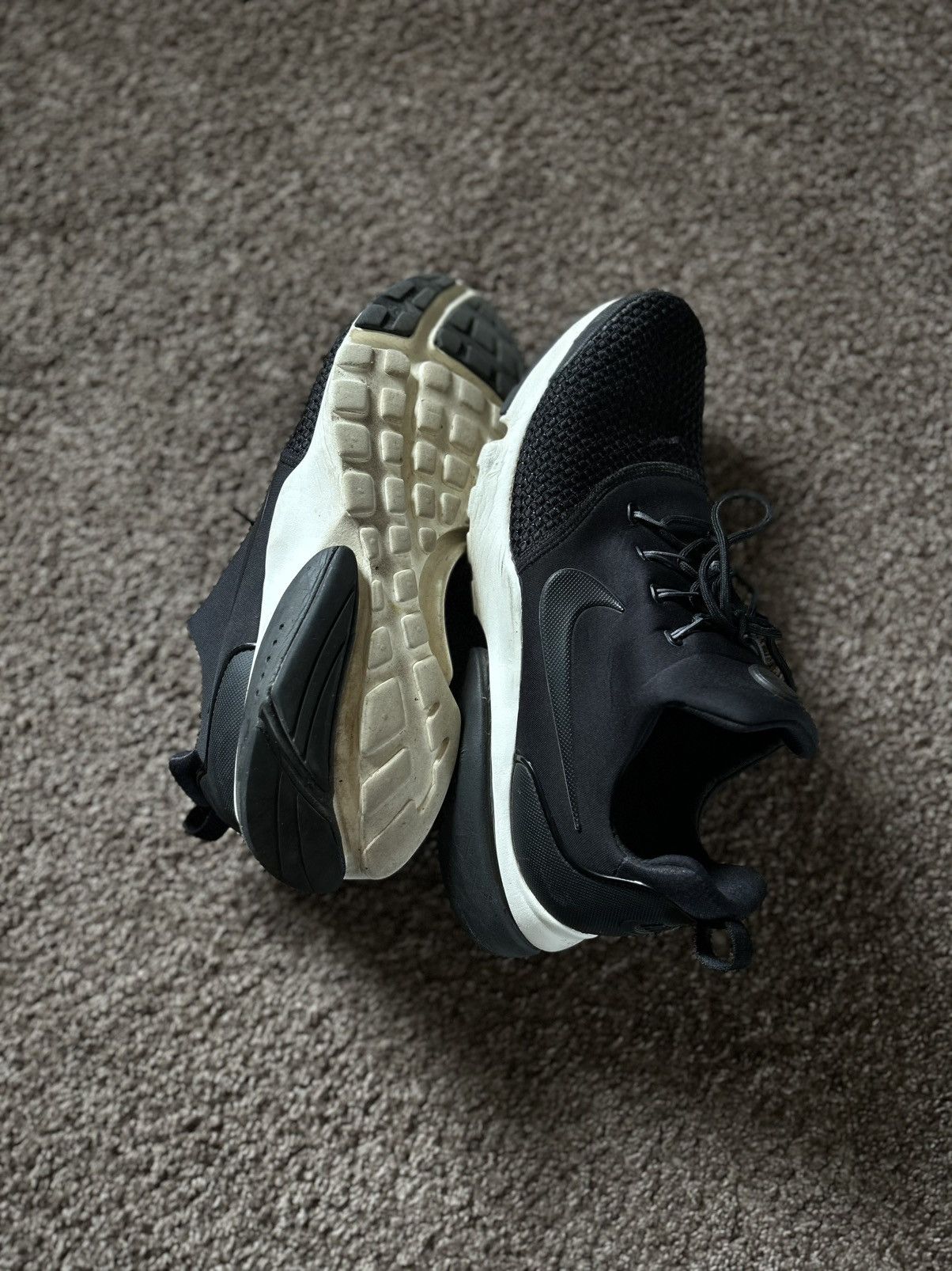 Nike Nike Presto Fly SE size 10 Size US 10 / EU 43 - 3 Thumbnail