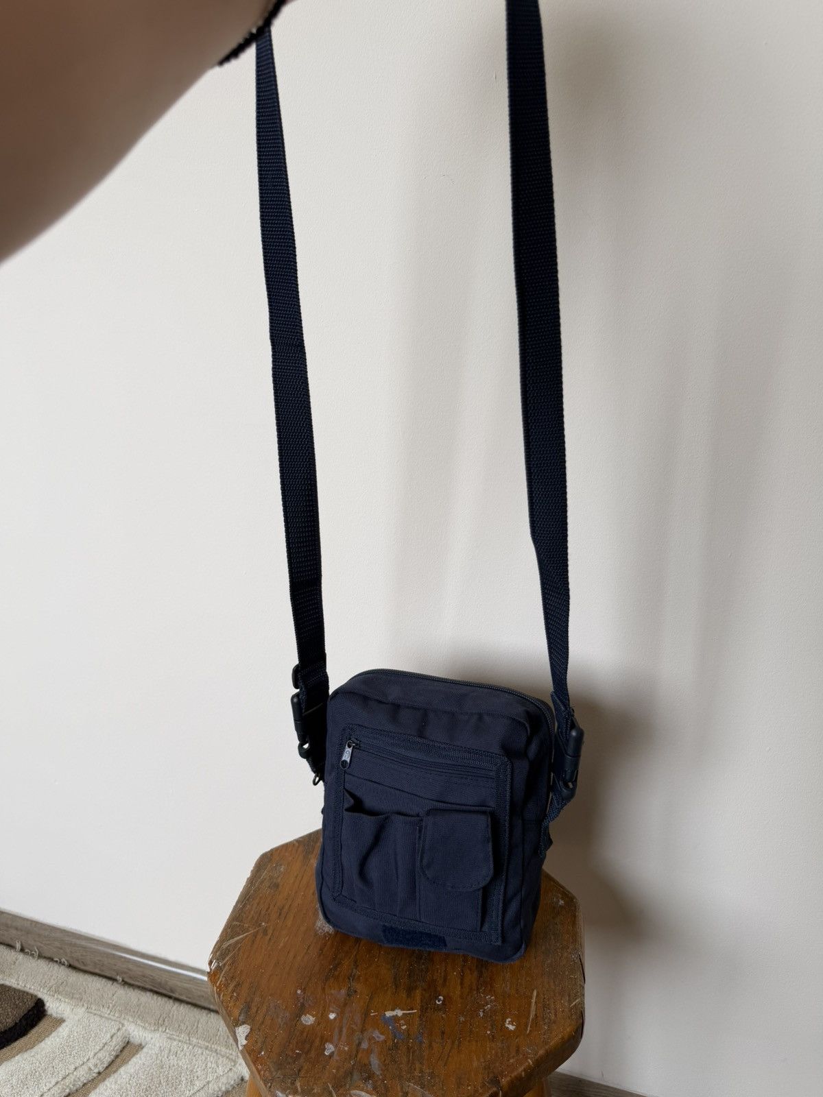 KMRii VINTAGE ARCHIVE LEATHER METAL KAMRII STYLE MESSENGER BAG Size ONE SIZE - 4 Thumbnail