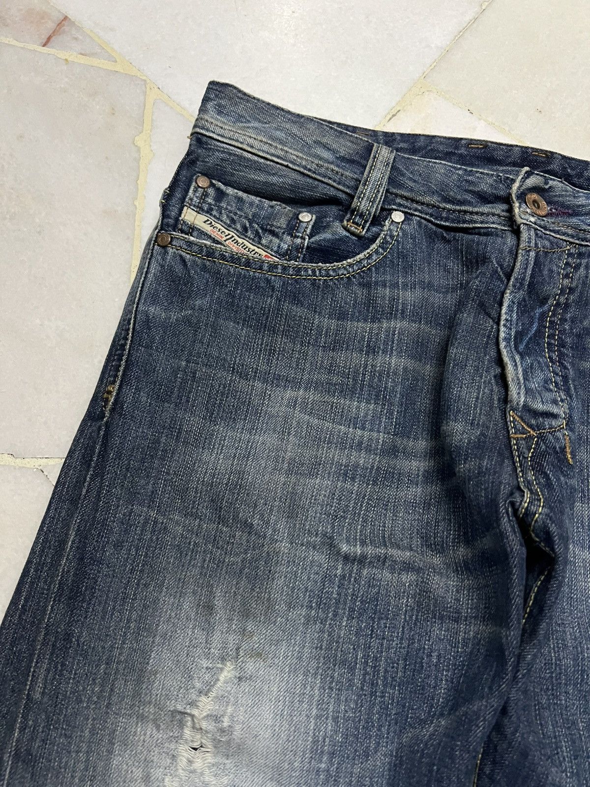 Diesel DIESEL INDUSTRY KAJO DISTRESSED JEANS Size US 30 / EU 46 - 7 Thumbnail