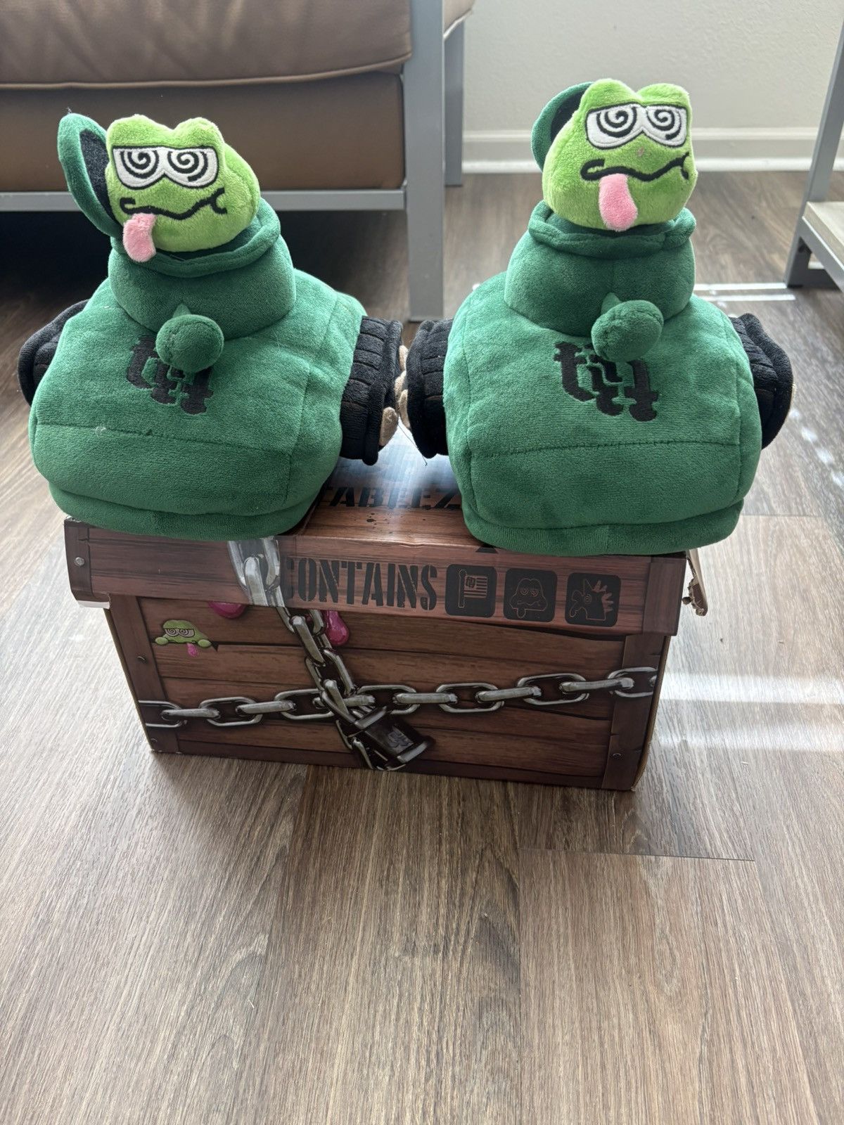 Kancan USA Kankan #RR Really Rich Slippers Size US 11 / EU 44 - 1 Thumbnail